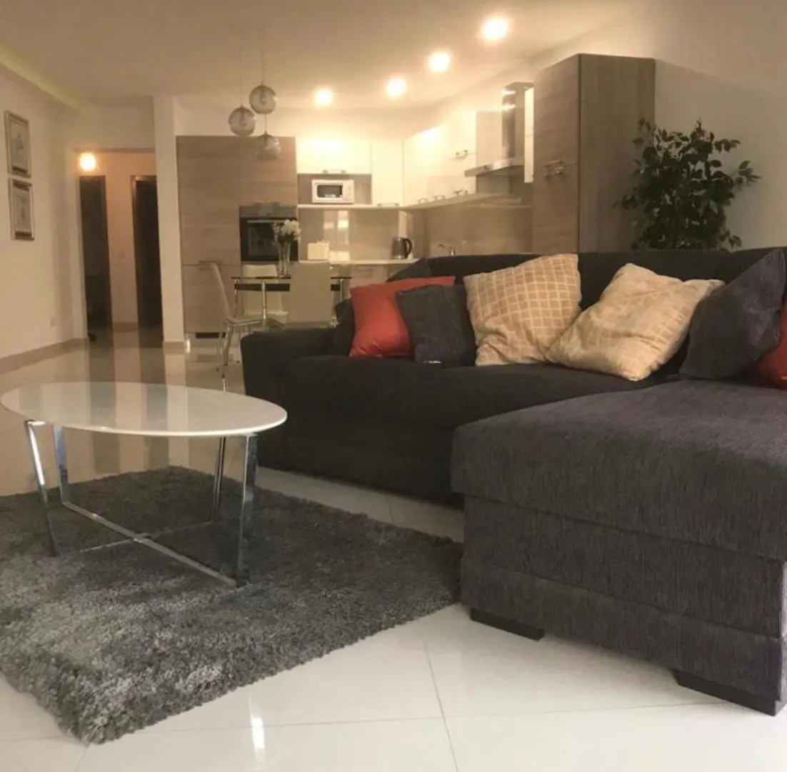 Stanza Vicino Paceville E San Giuliano Is-Swieqi Alloggio in famiglia